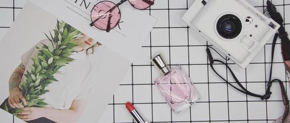 继“口红年”后，眼影能否造就美妆产品新里程碑？——从品牌策略到美妆培训的突围